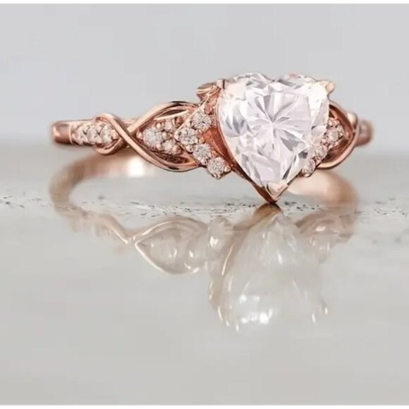 Heart Cut Timeless Moissanite Infinity Engagement Promise Ring in rose gold - Picture 3 of 6